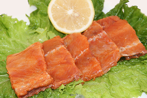 Seasoned salmon steak